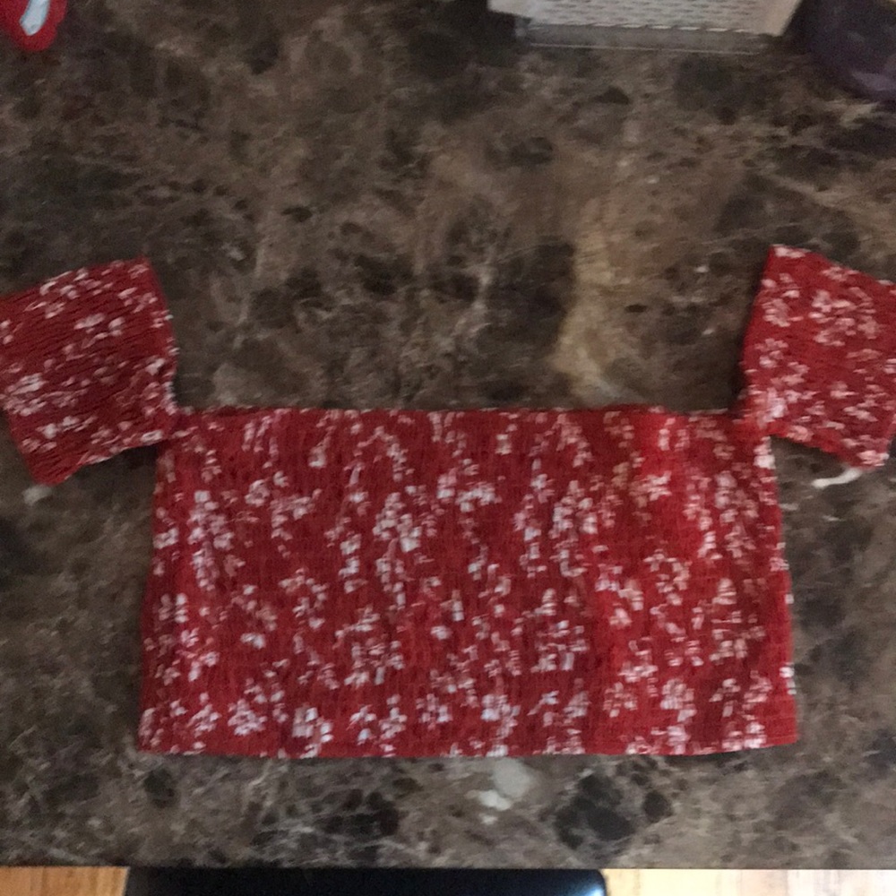Crop top - Picture 2 of 3